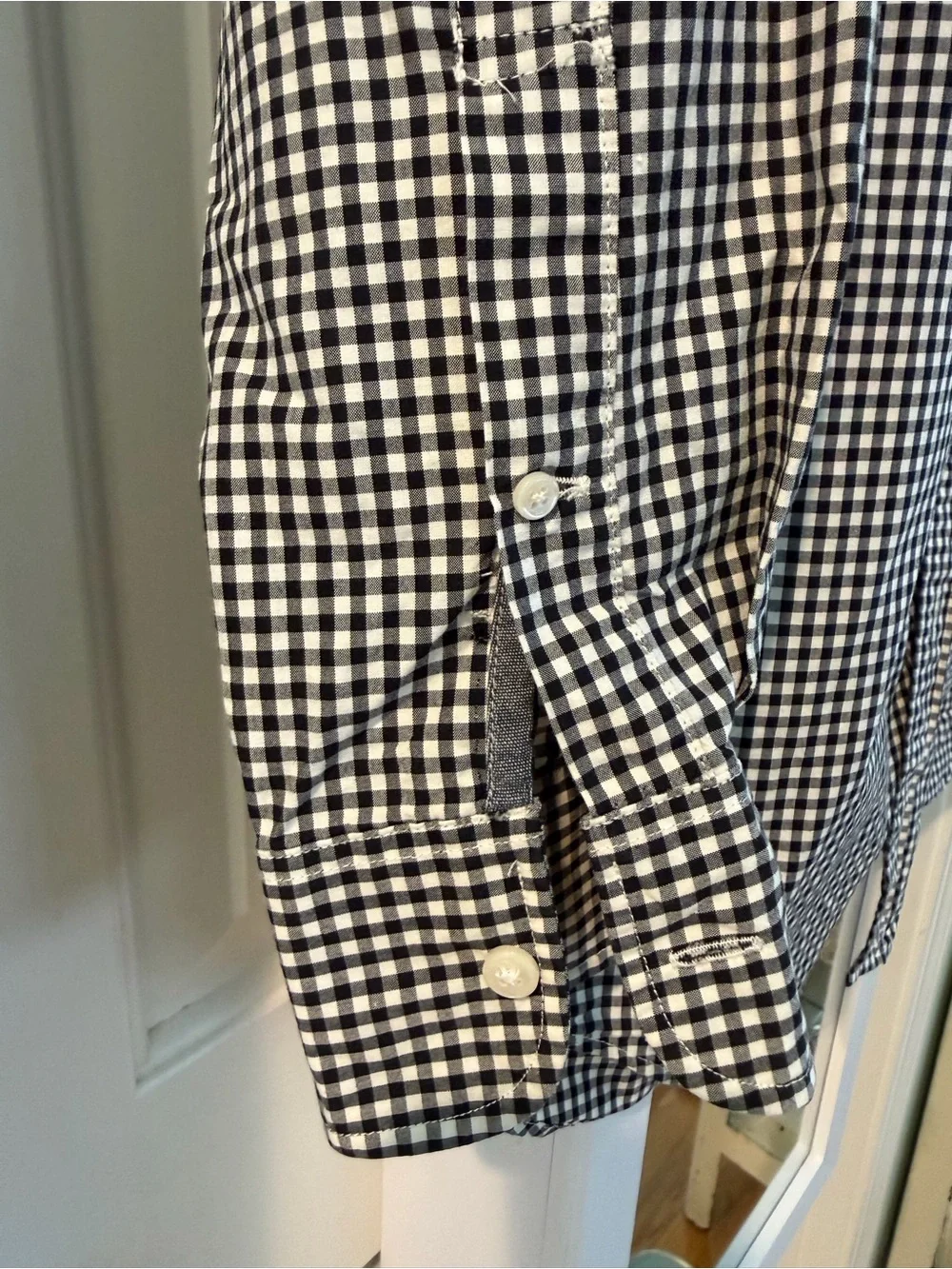 J. Crew Men's Black & White Gingham Long-Sleeve Button-Down Shirt